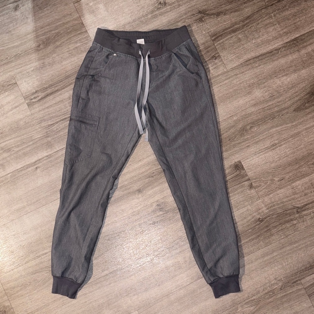 Figs heather grey Zamora jogger xs
